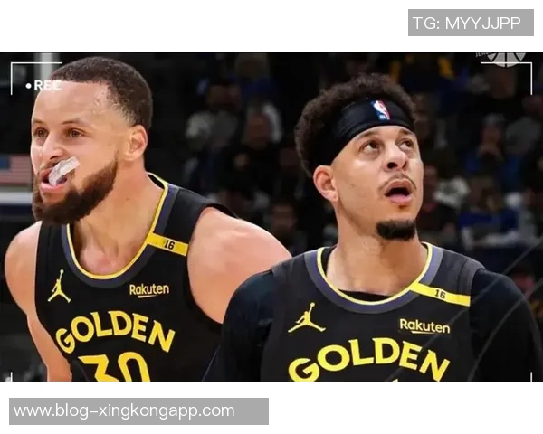 库里回忆斯潘塞表现出色帮助球队几乎赢得三场比赛 库里回忆斯潘塞表现出色帮助球队几乎赢得三场比赛